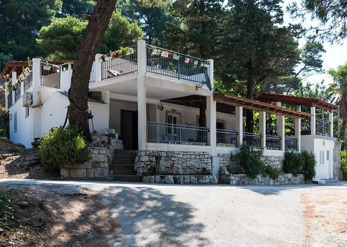 By The Sea Cove Saplunara, Mljet - 4900 *